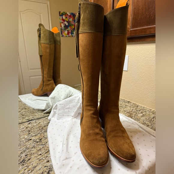 Fairfax and Favor Regina Suede Knee High boots Tan/Olive Sz 11. Discontinued New - Picture 3 of 9